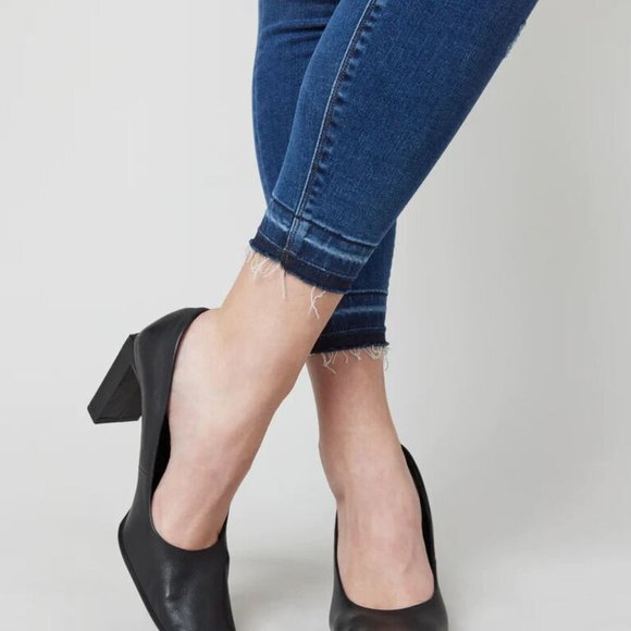 Spanx Distressed Ankle Skinny Jeans Women M Tummy Panel Stretch Denim 20203R - Picture 15 of 16